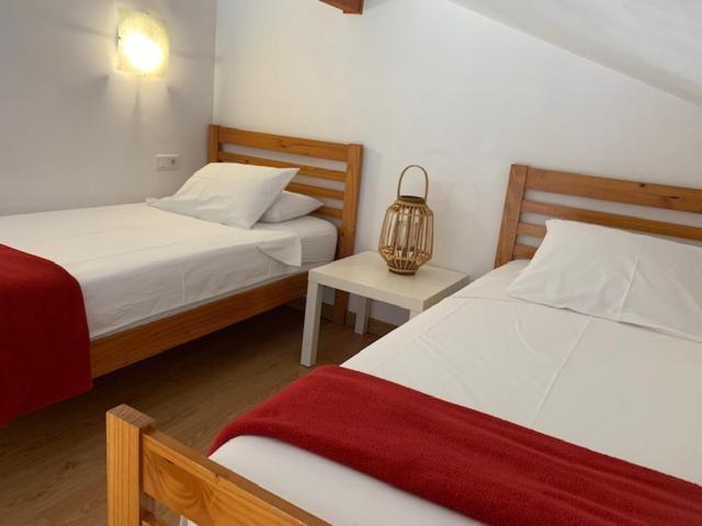 Appartement Les Hirondelles 2Km Plage-Wifi-Jardin-Parking-Draps Et Serviettes 昂代 外观 照片